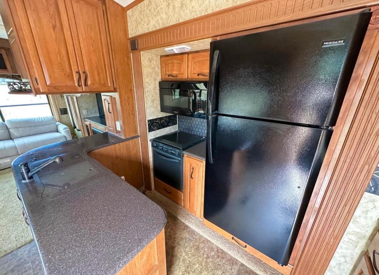 2012 Keystone Montana 3455-SA – 38 ft Fifth Wheel