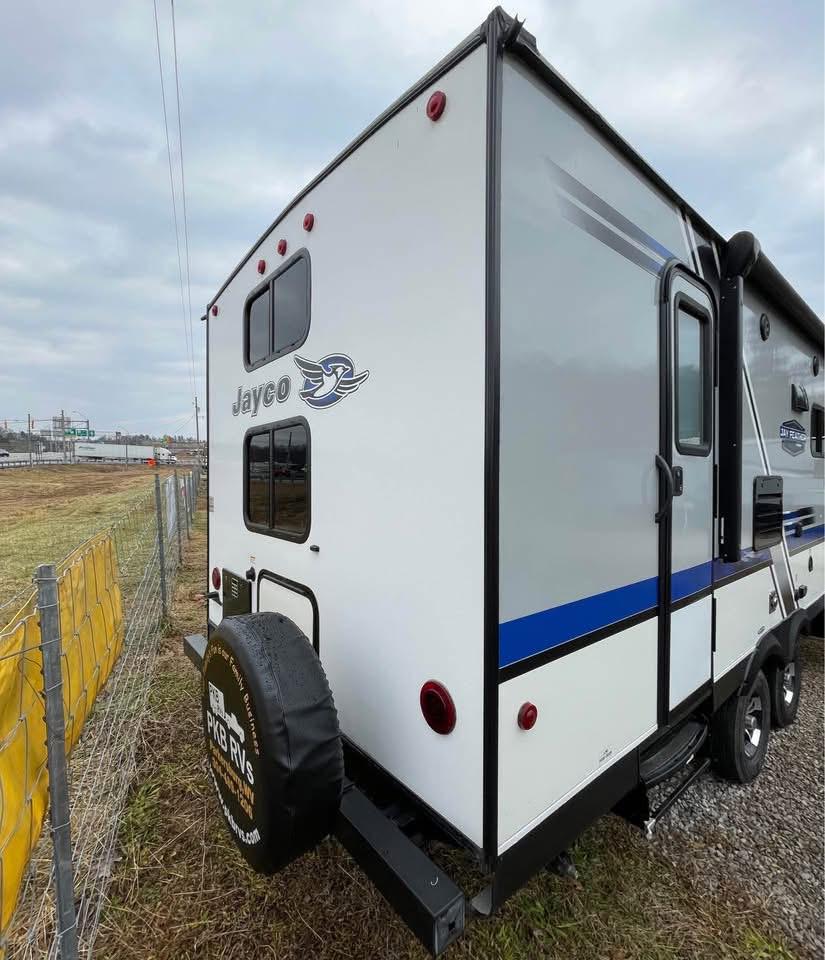 2018 Jayco Jay Flight 23BHM – Travel Trailer