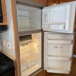 2002 Damon Challenger – 33 ft Class A Motorhome