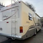 2002 Damon Challenger – 33 ft Class A Motorhome
