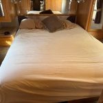 2002 Damon Challenger – 33 ft Class A Motorhome