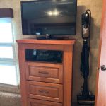 2011 Forest River Blue Ridge – 30 ft Fifth Wheel