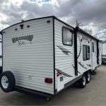 2014 Forest River Wildwood 261BHXL – 28 ft Bunkhouse Travel Trailer