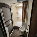 2017 Starcraft Launch 27BHU – Family Bunkhouse Travel Trailer
