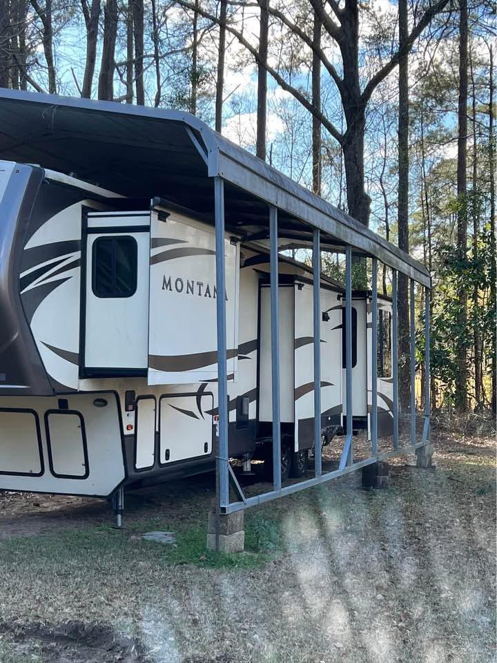 2017 Keystone Montana Fifth Wheel