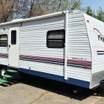 2004 Fleetwood Pioneer 25ST6 – 30 ft Travel Trailer