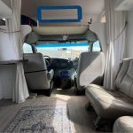 2005 Forest River Sunseeker – 30 ft Class C Motorhome