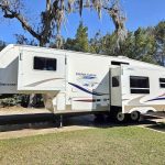 This Keystone Copper Canyon offers comfort, space, and value in a well-kept fifth wheel designed for enjoyable travel or full-time living.
